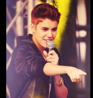 #mtvhottest JUSTIN BIEBER VOTE FOR HIM PLEASE HE'S THE BEST IDOL IN THE WORLD