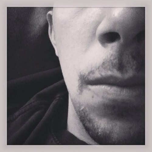 I'm not a star, and I'm not famous. I'm just an average joe with an above average story to tell. #teamseffthachef
