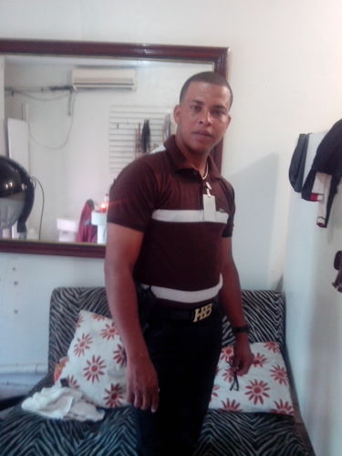 HectorLuisMont5's profile picture. soy un chico cul si kieres saber mas de mi sigeme......... y te sigo