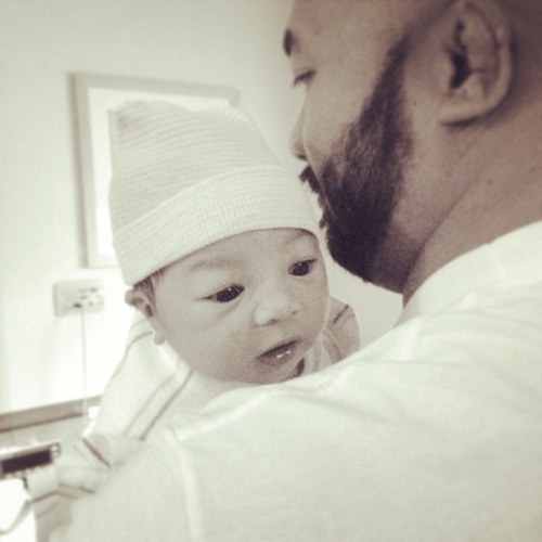 SntmntL_Co's profile picture. 