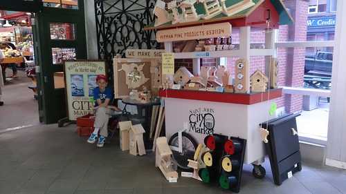 We make outdoors wooden products ie birdhouses & feeders, washer toss games, etc. Visit our Facebook page at Pitman Pine Products to see all our products.