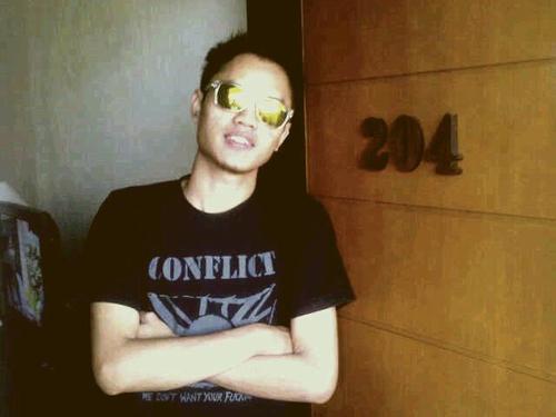 owner Ayam Kremes Purwodadi,  Alhamdulillah, Slalu Bersyukur di Depan, Buatlah disekeliling lingkungan anda ikut maju berkembang, Music JAZZ!!! FC BARCA!!!