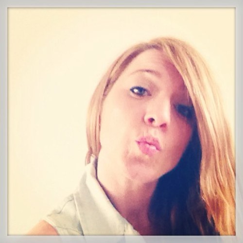 rachelelizabe's profile picture. Freelance Make-up Artist and Hairdresser..... Lets create a work of art