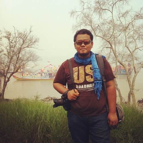 hanya org yg melihat dunia scra sederhana..