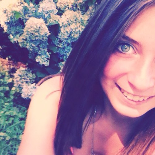 HannahRash21's profile picture. Hey I'm Hannah. I'm 14 years old & I am a huuuge Belieber!!!!(: I LOVE HIM!! :) so if your gonna hate unfollow please. Its there for a reason. ;)