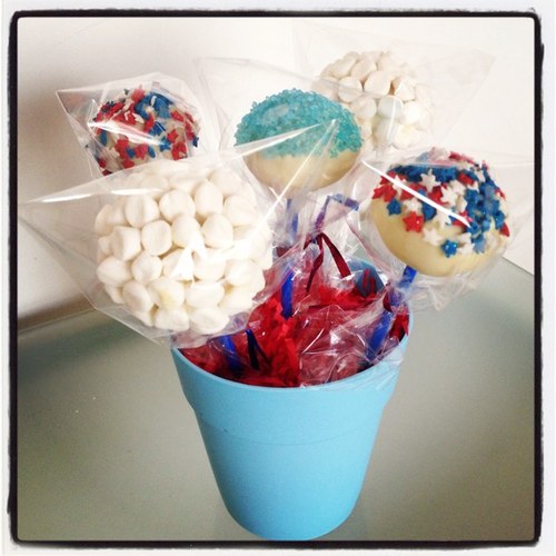 Essex based cake pops! Coming soon! Pop-A-Doodle-Doo.