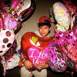 soy hunters tengo0 12 años....MATT FOLLOW ME