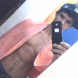 Opassado éapenas uma lembrança, o futuro é apenas uma promessa.Omomento de ser feliz éo presente!‎  meu face ai : https://t.co/e5FY0vbP