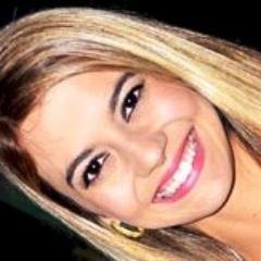 Vou mostrando como sou
e vou sendo como posso.