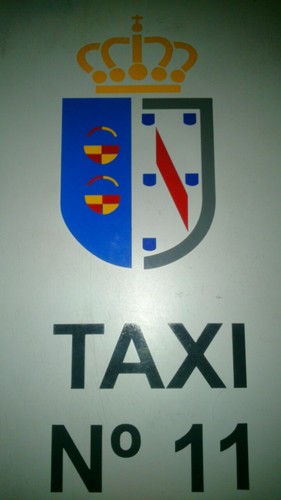 Taxi A.Kiko N' 11               ¿Le acerco a algún sitio? Llámeme 625128767