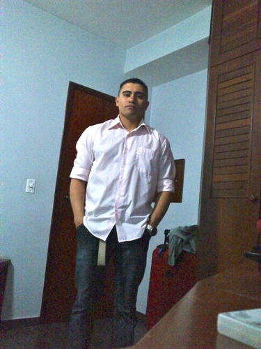 Não busco a perfeição em ninguém, não quero que busquem em mim