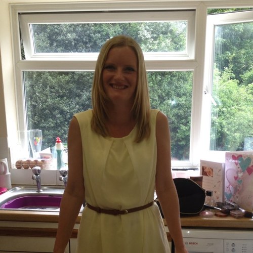 Age 30 enjoys life to the full. I am a proud mum too and she makes sure that I live my life. X