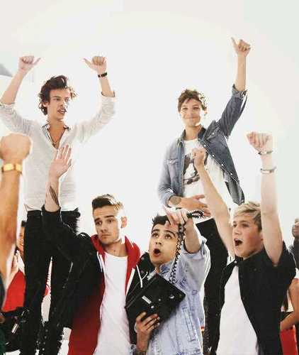 24052013 ♥* Harold, Leeyum, BooBear,  Nialler,  Dj Malik * ~ 5SOS~// Mixer // Hello,  we are One Direction ##