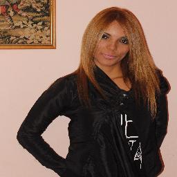 sou simples qnto a poesia.
