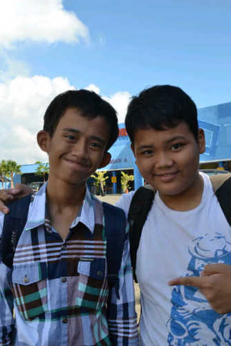 riz_rizqi's profile picture. 