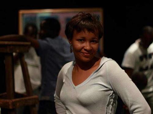 This is the original fan page for Nollywood actress, Doris Simeon. You can relate with the actress and meet with her on scheduled days via twitter.