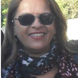 Professora e Historiadora.