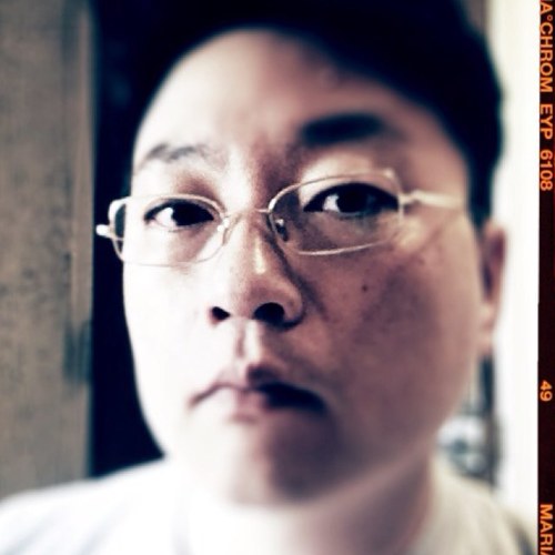 Attorney,Investor,Amateur Street Photographer,Musician,Guitarist,Book Warm,Music,Love New-Tech,Innovation&Idea of Cryptocurrency. Yonsei Emory & GW Lawschool