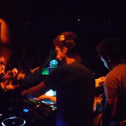 DJ & Organizador De Eventos da #EazyTeen'*