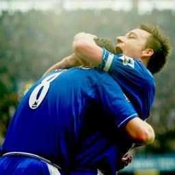 I love football. Chelsea till the day I die.
 Lamerry is my inspiration in life.  
19.05.12 - Best day of our lives. 

Lamperry is better than you