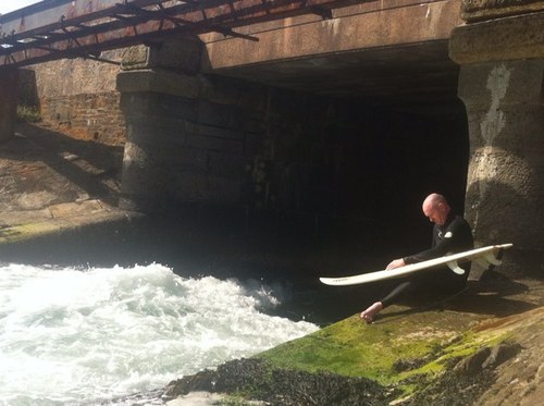 Orthopeadic Physiotherapist with a passion for surf