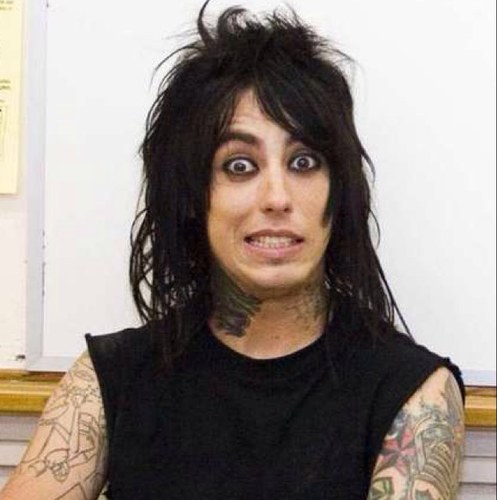 Bands_are_life1's profile picture. I love bands! FIR, SWS, BVB, SS, AA, MMI, BTF, CG I always follow back! Also follow me on insatgram @musiclover0290