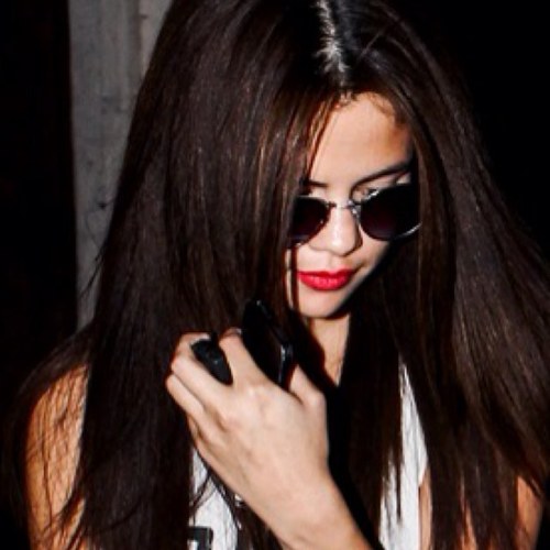 Love Selena, I can make Stars Dance AND Love 5H, they are so amazing. Saw Selena in 2/5/12