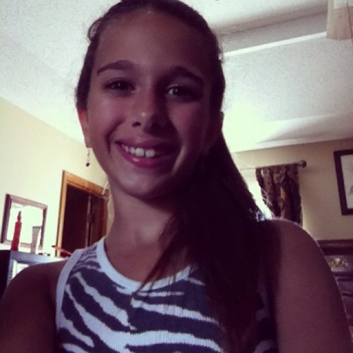 i am a dancer and im good at jymnastics and im really flexible