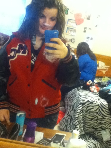 I Stay Strong  And Smile -Kyliee-