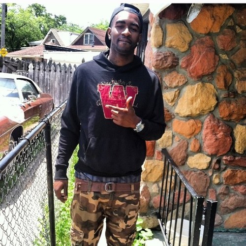 #teamgimme head #LME #KFG #ONLY THE CLIC #DIVING IN HER#YOLO MONEY WEED AN THE WORLD YU STOOPID #LEAD!!!!