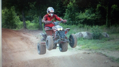 templestrong5's profile picture. 