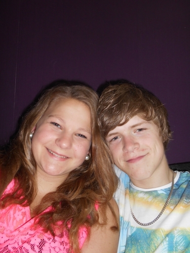 Love Dustin x  met @xElisevdend .| luffyou G x Elise.|