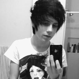 Cory. 17. Single, gay. :]

[[R]]0[[P]]e