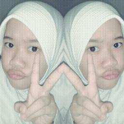 ♚ seventy one #Just Ordinary # wait 10 years from now. and i'm ♥ SoniQ and Comate ♥