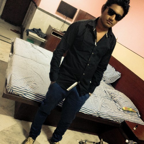 kumarsanu32's profile picture. 