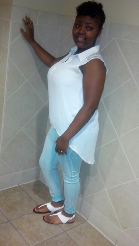 -Follow My Chocolate Ass :) And Ill Follow You Back Ahaa :P #Goofy #Single #Heart Taking By K.A.B :} And While You At It Follow My Brother @ErrBitchWantKG :)