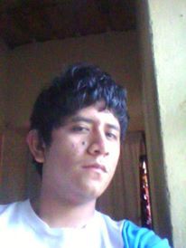 Naci en Ica (Los Aquijes), tengo 18 años :)..!!