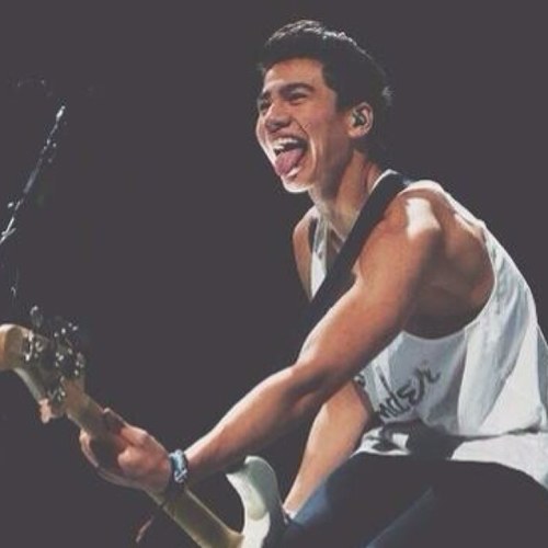 follow me on my main @420calum bye