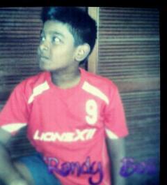 aravin_22's profile picture. Hey guys,i am aravinthan here i am soccer player !!
Do follow me