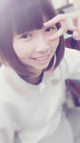 Hi   I am Taiwanese(*˘︶˘*)