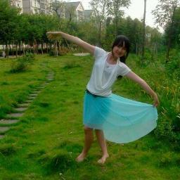 OperaEnglish's profile picture. Adult English classes for foreigners, expats, new immigrants, travelers, house wives, etc.