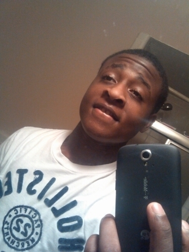 freak love and stack this papper follow me on ig @ yung_tone54