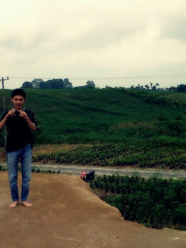 FadlyDankdink's profile picture. USU adm niaga/bisnis'13| people are remembered not so famous 6 11 1995 fans @manutd #Halamadrid