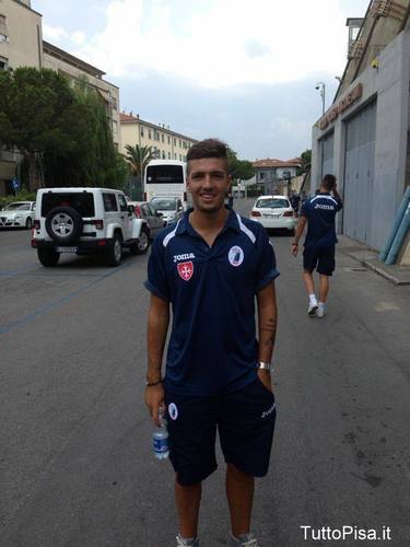 Calciatore F.c Internazionale
/ Pisa 1909 facebook -- Francesco Forte Official