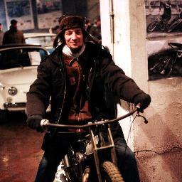 Rocket ship builder, pizza expert, parent, vespa addict.