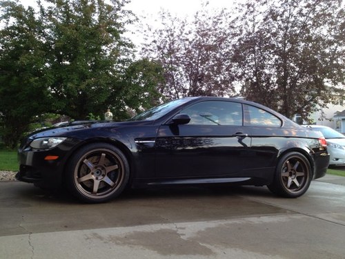 kitabuan's profile picture. business owner, BMW M3 driver, golfing, snowboarding, spending time with family