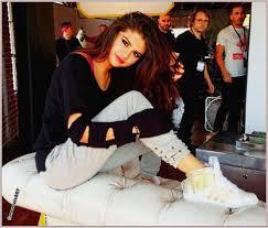 Yes,I'm Directioner ! Problem ? ♥♥♥ #directioner #belieber #selenator #lovatic #katycat #smiler :) ♥