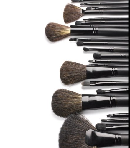 Cheshire_MakeUp's profile picture. Cheshire based Make Up Artist providing beautiful make up for all occasions....Weddings, Fashion, TV, Film, Parties and Proms.