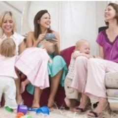 Le 1er réseau social spécialement réservé aux #mamans !