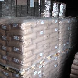 Specialist Supplier of PE/ PP Waxes/ High Quality Nigrosine SB7 for Hot Melt Adhesives/Black&White Masterbatch  /Coatings/Toners/ Inks